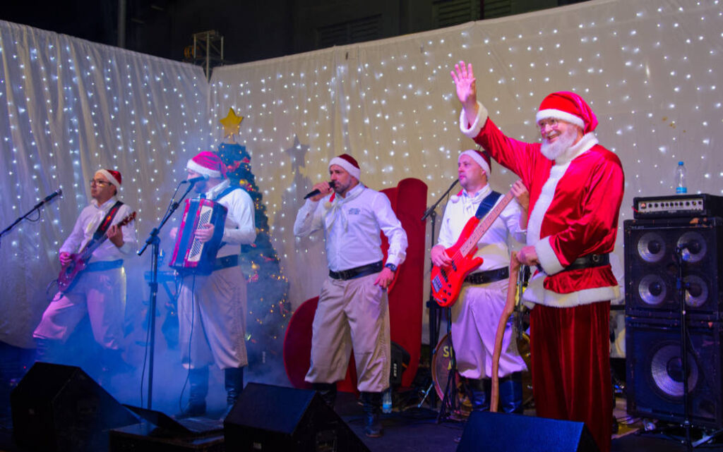 Vanini celebrou o Natal com festa na Praça Antônio Triches