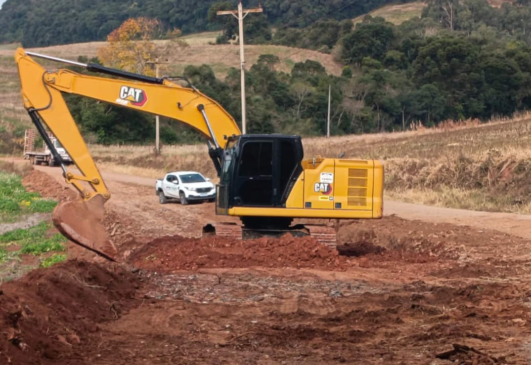 Melhorias em estradas do interior